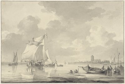 Elveutsikt med noen skip, i bakgrunnen en by i det fjerne av Johannes Christiaan Schotel