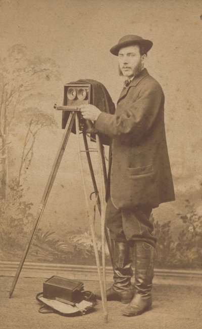  av John Carbutt