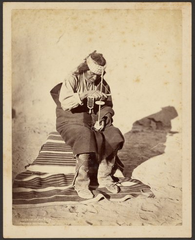  av John K. Hillers