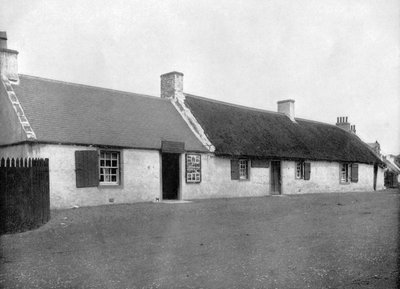 Burns Cottage, Skottland, 1893. av John L. Stoddard
