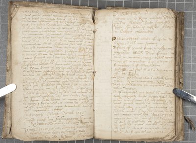 Forelesningsnotater om dialektikk, ca. 1584-86 (penn og blekk på papir i innbundet volum) av John Malcolm