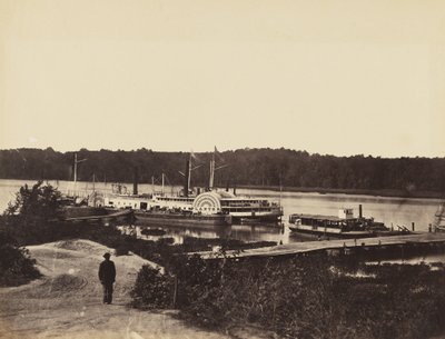 Medical Supply Boat Plauter, på Appomattox., januar 1865 (albumintrykk montert på vevd papir) av John Reekie