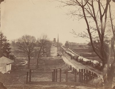 Tog av hærvogner som kommer inn i Petersburg, Virginia av John Reekie