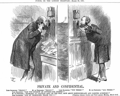 Åpning av den anglo-franske telefonlinjen. Den britiske statsministeren (Lord Salisbury) i samtale med den franske presidenten (Sadi Carnot). John Tenniel tegneserie fra Punch, London 28. mars 1891. Tregravering. av John Tenniel