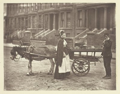 Jordbær. Helt moden! All moden!, 1881. av John Thomson