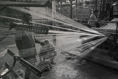 Jutefabrikk, Kolkata, India, 2017 (bilde) av Jon Nicholson