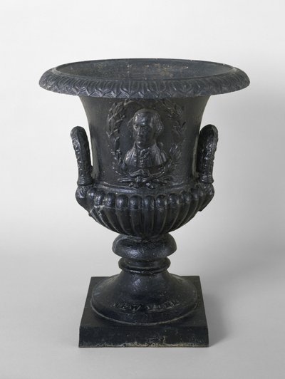 Washington Vase, ca. 1862 (støpejern) av Jordan L. Mott