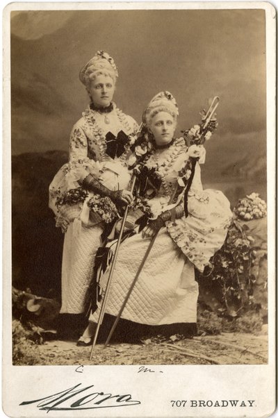 Rives Twins (sepiatrykk) av José Maria Mora