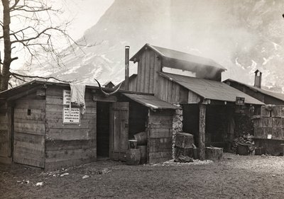 Album "Min verdenskrig - minner fra den sørvestlige fronten i Kärnten, Italia, Trentino-Alto Adige) 31/03/1915-12/11/ 1918 - Josef Zohles Vienna ": militærbrakke i So. av Josef Zohles
