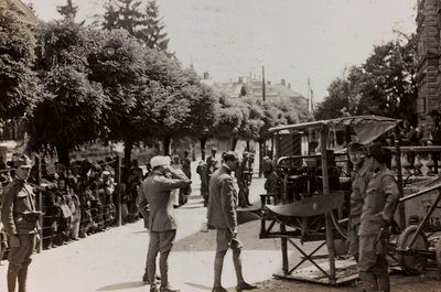 Album "Min verdenskrig - minner fra den sørvestlige fronten i Kärnten, Italia, Trentino-Alto Adige) 31/03/1915-12/11/ 1918 - Josef Zohles Wien ": Østerrikske soldater (s/hv-bilde) av Josef Zohles