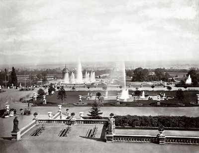 The Crystal Palace i London: terrasser og fontener, ca. 1870 (s/hvitt-bilde) av Joseph Paxton