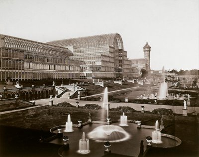 Crystal Palace i London: hagene og fontenene, ca. 1870 (s/hvitt-bilde) av Joseph Paxton
