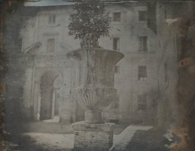 Vase, Santa Cecilia i Trastevere, Roma, 1842. av Joseph Philibert Girault De Prangey