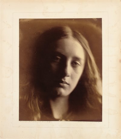 May Prinsep som St. John, 1866 (albumtrykk) av Julia Margaret Cameron