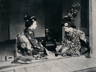 Seremoniell te servert av en nydelig ljapansk hender, c1900, 1921. av Julian Leonard Street