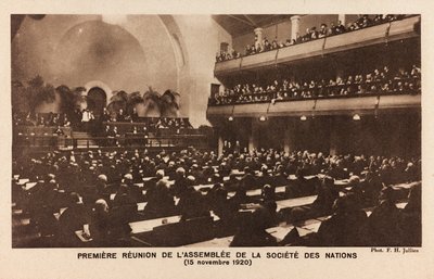 Album " Jack Bosio - War Campaign 1917-1920 ": Første møte i Company of the United Nations i Genève 15. november av Jullien F. H.
