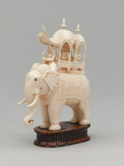 Svart konge, sjakkbrikke, India, 1820 ca av Kate Elizabeth Bunce