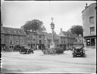 Market Square, Stow-On-The-Wold, Cotswold, Gloucestershire, 9. mai 1928 – 23. mai 1928 (s/hvitt-bilde) av Katherine Jean Macfee