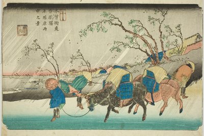 Nr. 20: Regn på Hiratsuka-sletten nær Kutsukake Station (Niju: Kutsukake no eki, Hiratsukahara uchu no kei), fra serien "[Sixty-nine Stations of the] Kisokaido (Kisokaido [rokujukyu tsugi no uchi])" av Keisai Eisen
