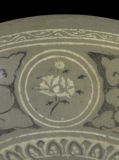 Skål med kraner og skyer, ca. 1150-1200 (celadonglasert steintøy) av Korean School