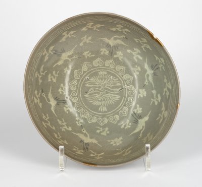 Skål med traner og skyer, ca.1150-1200 av Korean School