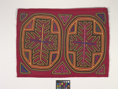 Skjortepanel (Mola) (bilde) av Kuna Indian Culture