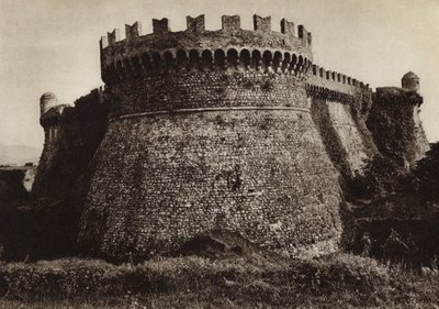 Italia: Castello Sarzanello (s/h-bilde) av Kurt Hielscher
