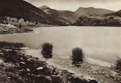 Italia: Lake of Scanno, Abruzzi (s/h foto) av Kurt Hielscher