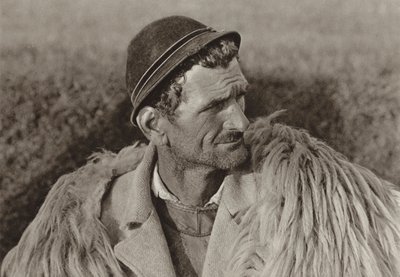 Romania: Shepherd of Santa Maria (s/hv-bilde) av Kurt Hielscher