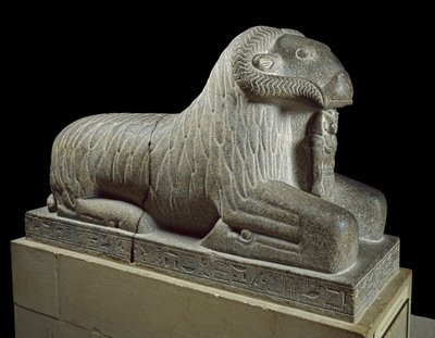 Statue av væren til Amun, ca. 680 f.Kr. (granitt) av Late Period Egyptian