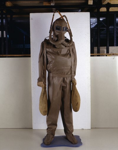 Scuba-modell laget av modellen designet av Leonardo da Vinci (Leonardo da Vinci). av Leonardo da (after) Vinci