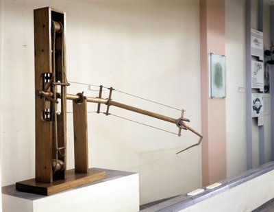 Vinge med variabel helning, modell etter tegning av Leonardo da Vinci (Leonardo da Vinci). Museum for vitenskap og teknologi, Milano. av Leonardo da (after) Vinci