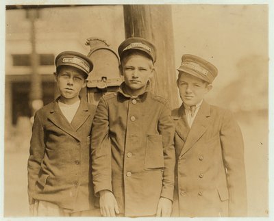 Messenger-gutter i Jacksonville, Florida, 1913 av Lewis Wickes Hine