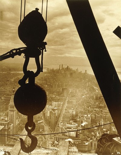 New York City fra Empire State Building, 1931 av Lewis Wickes Hine