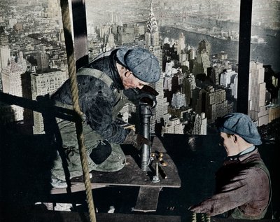 Fester de siste boltene på The Morning Mast of the Empire State Building, c1931 av Lewis Wickes Hine