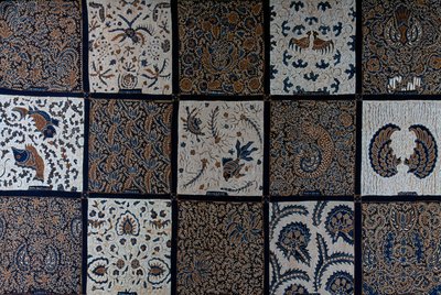 Batikk med tradisjonell design fra tradisjonelle farger, Surakarta, Java, Indonesia, detaljer av Unbekannt Unbekannt