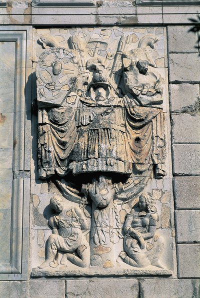 Nærbilde av skulpturer på en vegg, Trophee Des Alpes, La Turbie, Provence-Alpes-Cote D'azur, Frankrike av Unbekannt Unbekannt