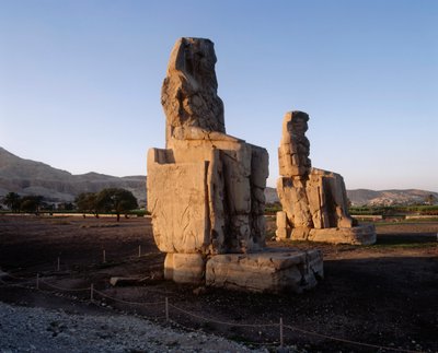 Egypt, Luxor Governorate, Karnak, Statuer av Amenhotep III av Unbekannt Unbekannt