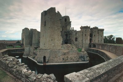 Raglan Castle, Monmouthshire, Sør-Wales, Storbritannia (bilde) av Unbekannt Unbekannt