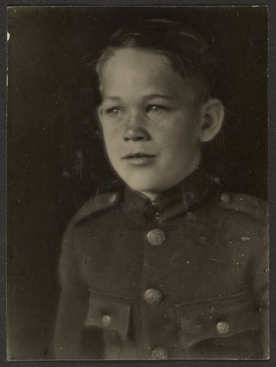  av Louis Fleckenstein