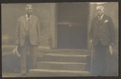  av Louis Fleckenstein