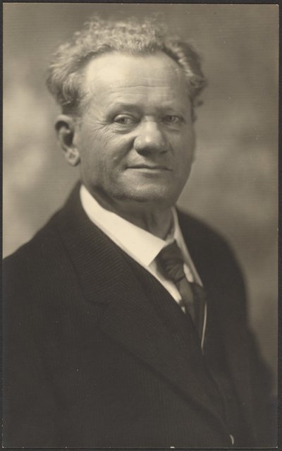  av Louis Fleckenstein