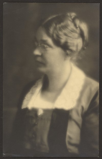  av Louis Fleckenstein
