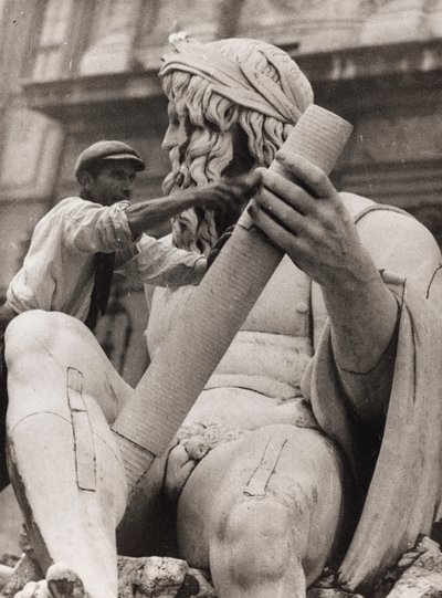  av Luigi Leoni