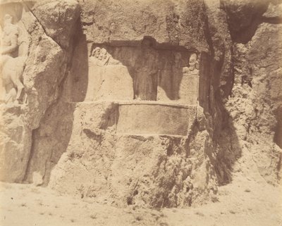 6 [Naksh-i Rustam, nær Persepolis], 1840-60-tallet. av Luigi Pesce