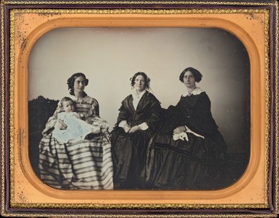 Portrett av en mor, et barn og to kvinner av Luther Holman Hale