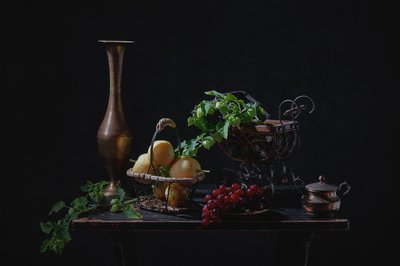 Stemningsfullt fruktstilleben av Lydia Jacobs