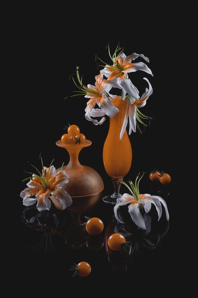 Stilleben med oransje liljer av Lydia Jacobs