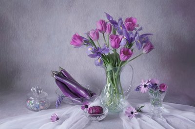 Lilla blomsterstilleben av Lydia Jacobs