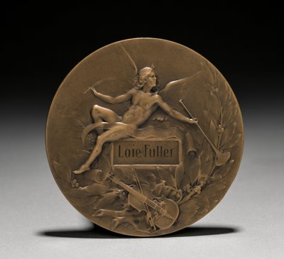 Medalje overrakt til Loïe Fuller av den franske regjeringen: Allegory of Music (omvendt) av Marie Alexandre Lucien Coudray